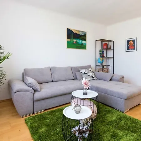 Apartment Rudolfsplatz Wenen Buitenkant foto