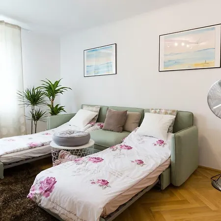 Apartment Rudolfsplatz Wenen Buitenkant foto